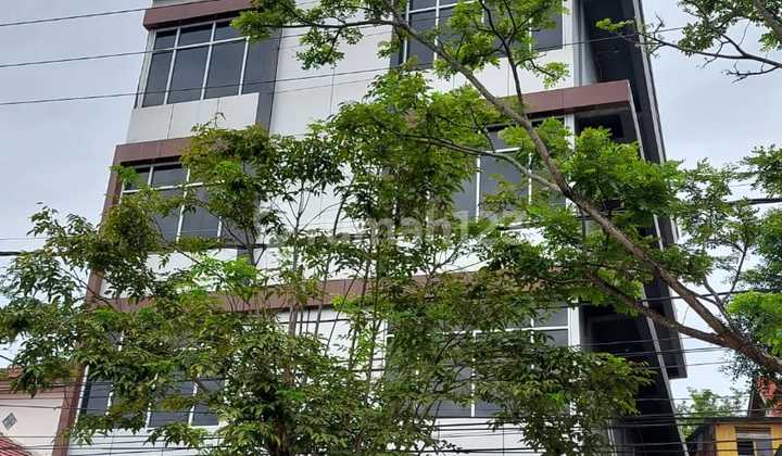 Ready-to-Use Office Commercial Space for Business, Corporate, Spacious Parking. 1