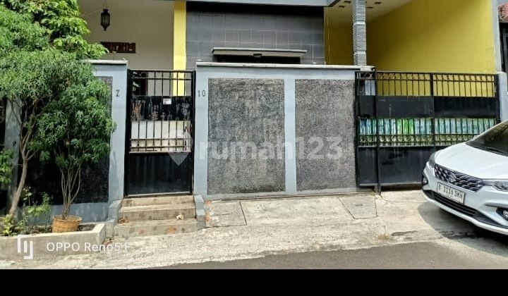 Disewakan Rumah di Duren Sawit Jakarta Timur Disewakan Rumah di Duren Sawit Jakarta Timur