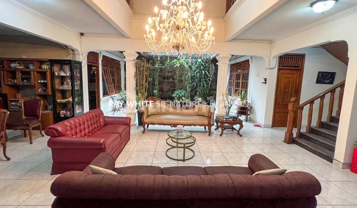 Rumah Strategis di Tebet Timur Raya - Cocok untuk Usaha & Hunian 2