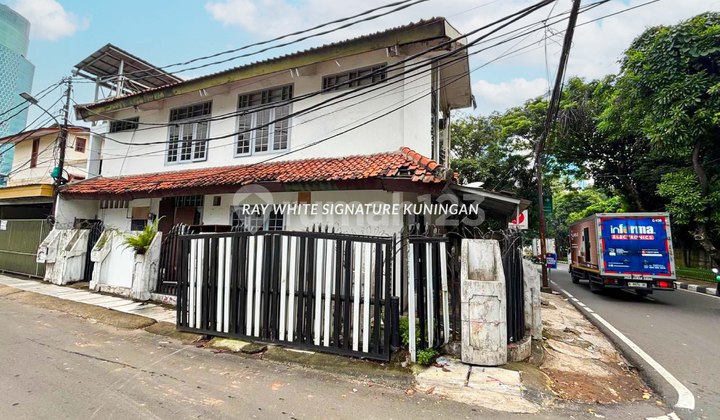 Rumah Tua Hitung Tanah - Hook - Prime Area Taman Setiabudi 2