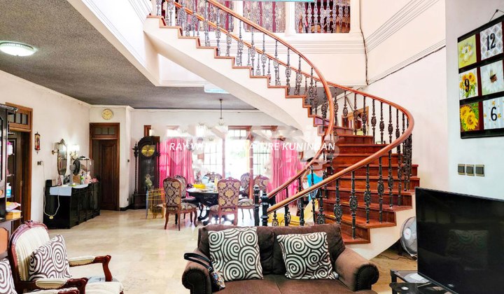 Hunian Nyaman untuk Keluarga di Lingkungan Asri Cempaka Putih