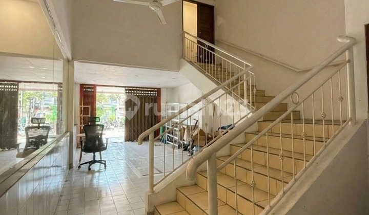 Shop House in Gatot Subroto 400.0 M² Certificate of Ownership Strategic Location on Main Road Edge Tt 2