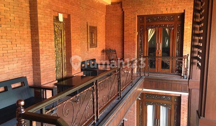 Two-Storey Villa with Pool, Strategically Located 5 Minutes from Sanur Beach