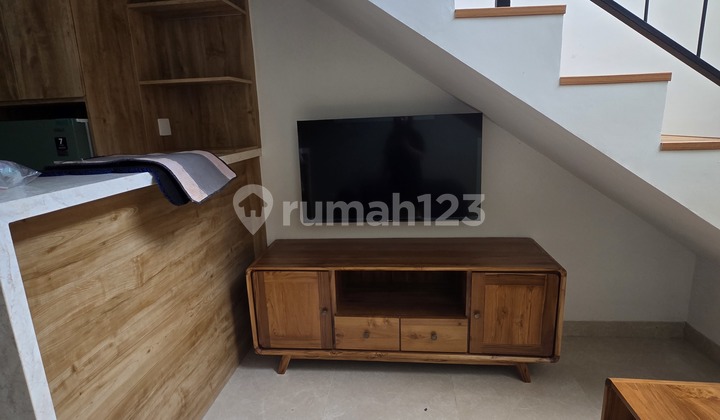Ready to Occupy, Boarding House, 1 Floor, Fully Furnished 2