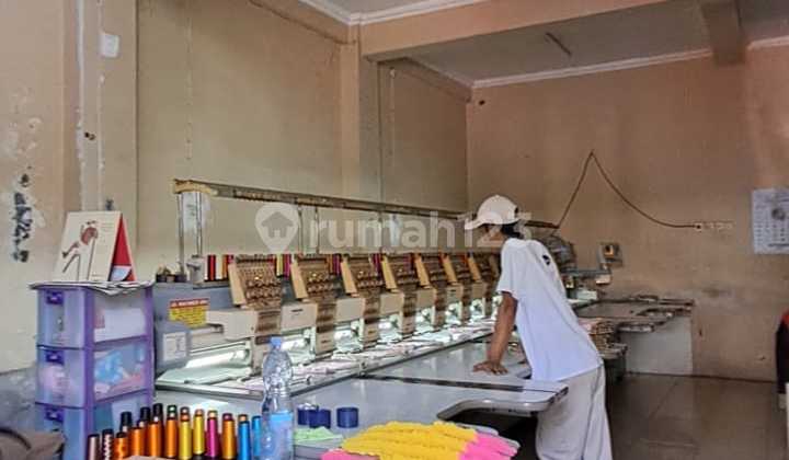 SHOPHOUSE NEAR KLEWER MARKET SOLO