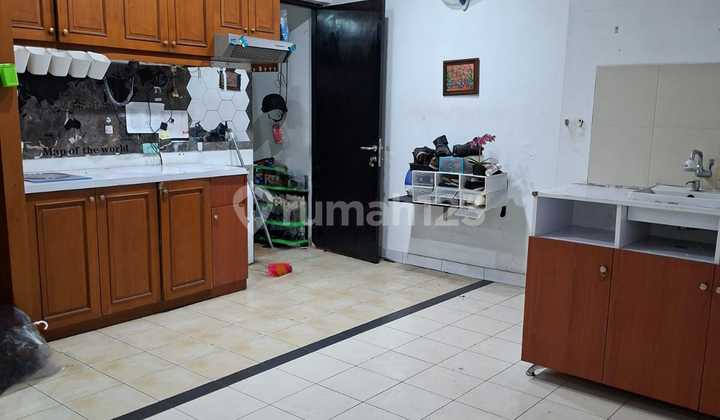 Dijual Rumah Lama Lokasi Strategis di Cilandak Barat, Jakarta Selatan