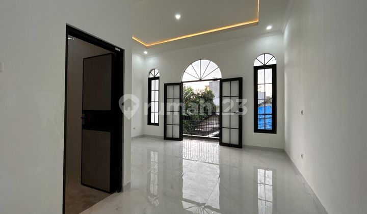 Affordable Move-In Ready Classic Modern Model House. 2