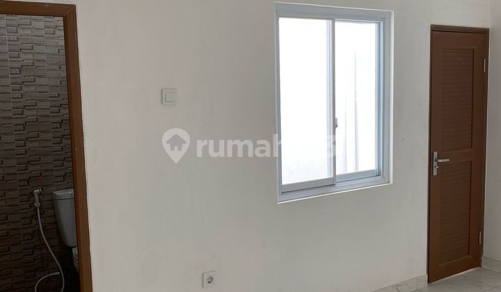 1-Story Shop House East Bekasi Regency 1 Ready to Occupy 2