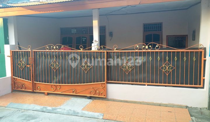 Rumah Siap Huni dan Strategis 5 Menit Dari Grand Galaxy Park Rumah Siap Huni dan Strategis 5 Menit Dari Grand Galaxy Park