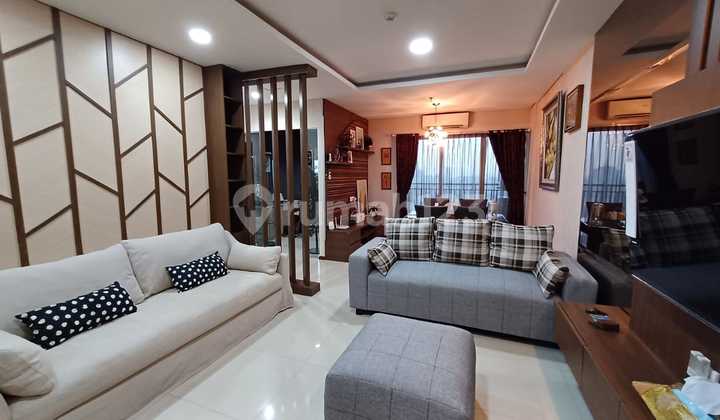 Di Sewakan Apartemen Thamrin Residance 3Br/Furnished Di Sewakan Apartemen Thamrin Residance 3Br/Furnished