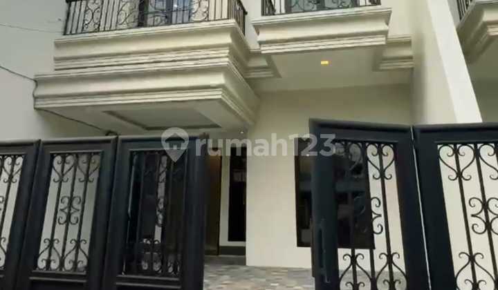 Brand New Modern House Pondok Bambuduren Sawit Jakarta Timur 1