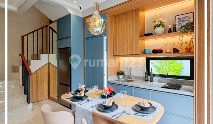 Rumah 2 Lantai Grand Wisata (lt 84 M2), Bekasi