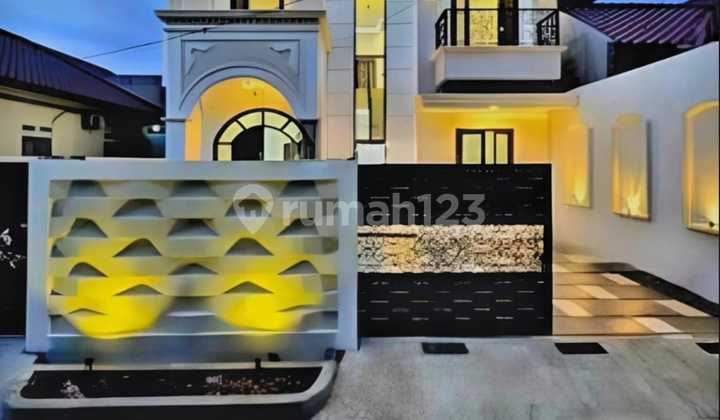 Rumah Dalam Komplek Kavling Marinir, Pondok Kelapa Jakarta Timur