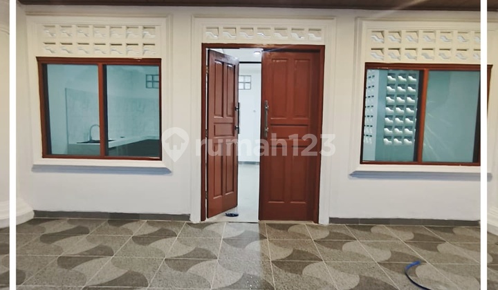 [Full Renov] 3-Story House Lb 400 M2 (Near Kemang Pratama) Bekasi