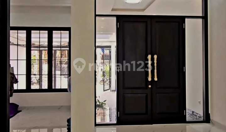 [Semi Furnish] Rumah Komplek Billy&Moon Duren Sawit Jakarta Timur 2