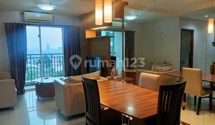 RENT 3 BR Apartment Semi Furnished 1