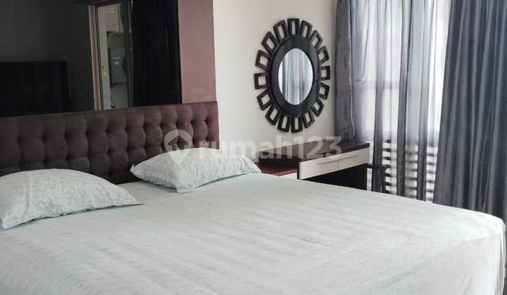 RENT Semi-Furnished 1 BR Apartment at Thamrin Residences 1