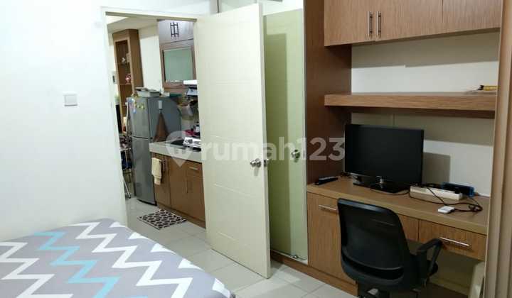 1 Bedroom Semi-Furnished Apartment with Cosmo Terrace, Thamrin, Central Jakarta