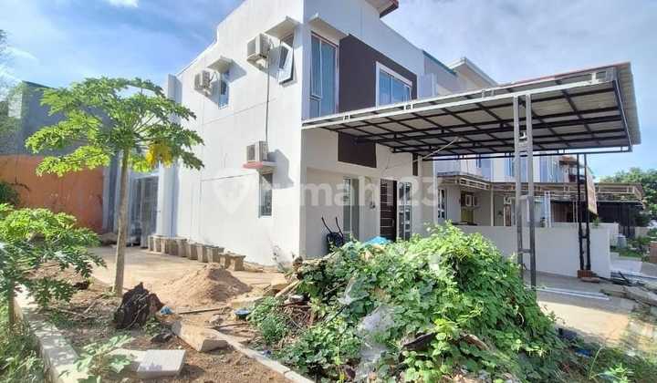 Affordable Sale: Hook House in Beverly Green, Batam Center. Currently Under Renovation.. Just Bring Your Suitcase and Move In.