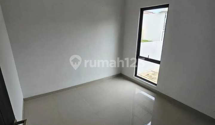 Central Raya Tiban House Hook Position 2