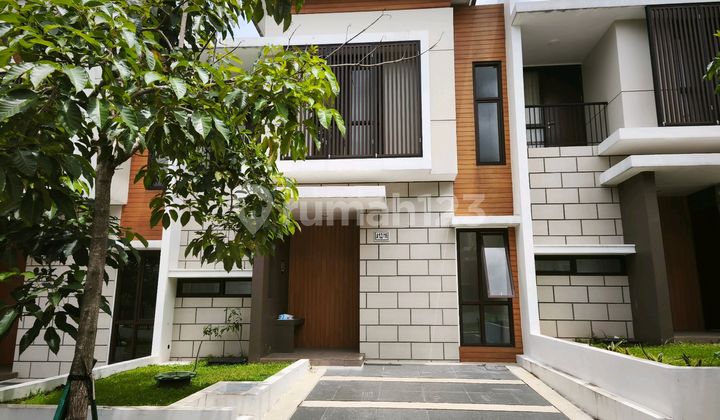 2-Story House in Hanale.i Cluster, Strategically Located Residence 5 Minutes from Sentul Circuit Toll Road. 2