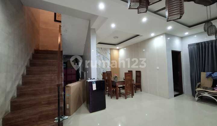 Rumah Di Area Pemogan Dekat Pusat Perbelanjaan