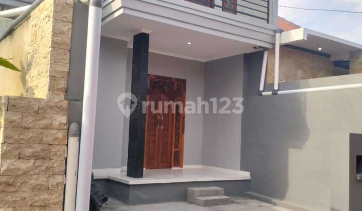 House in South Denpasar Area Near Shopping Center House in South Denpasar Area Near Shopping Center