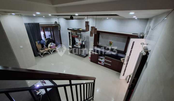 Rumah Di Area Pemogan Dekat Pusat Perbelanjaan