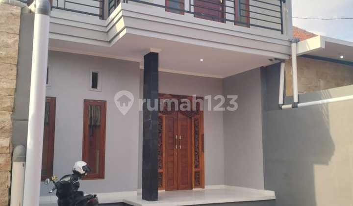 House in South Denpasar Area Near Shopping Center House in South Denpasar Area Near Shopping Center