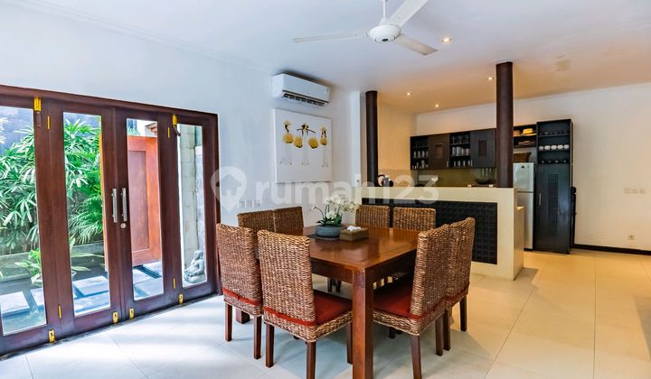 Villa Jual Lokasi Seminyak 2