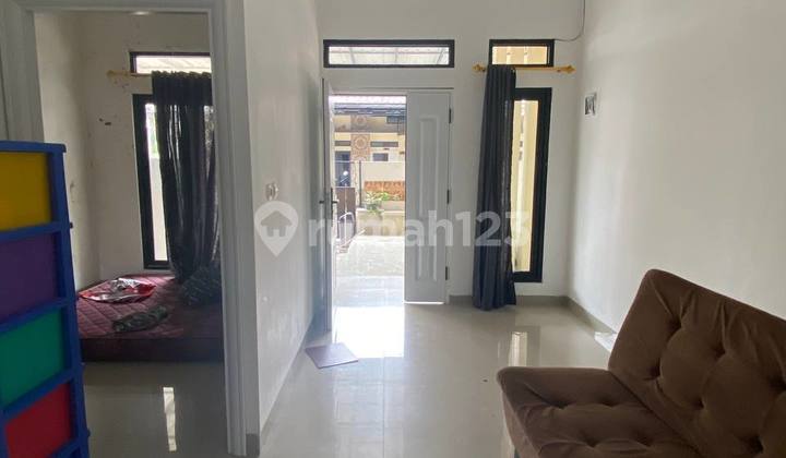 Rumah 1 Lantai Take Over Nempel Wisata Terkenal Di Depok 2