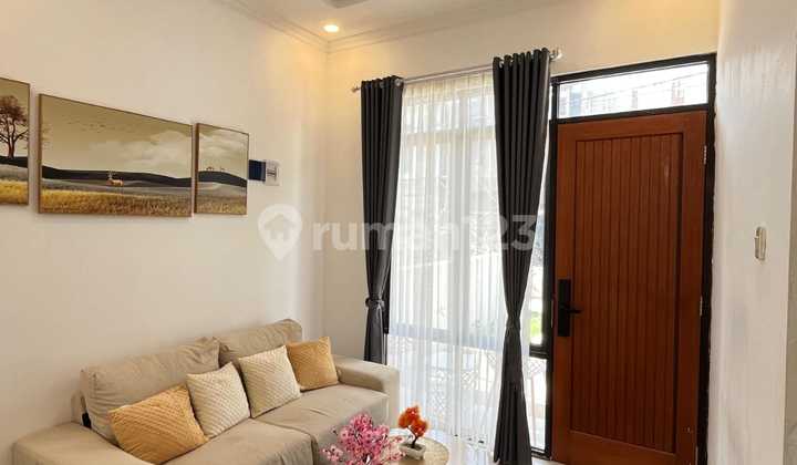 Rumah 2 Lantai Di Selatan Jakarta Nempe Tangsel Dan Jaksel