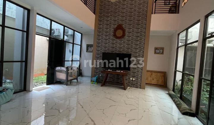 Affordable 2-Storey Secondary House Adjacent to South Jakarta 2