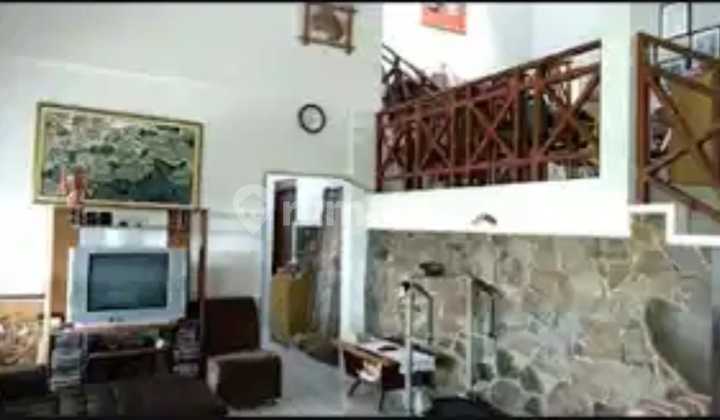 Dijual Cepat Rumah Luas Di Komplek Ciwaruga Bandung Dijual Cepat Rumah Luas Di Komplek Ciwaruga Bandung