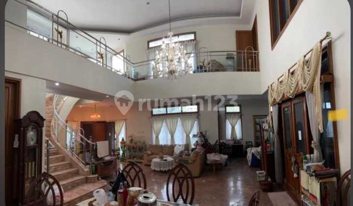 Dijual Rumah 2 Lantai Setra Duta di Kota Bandung  2