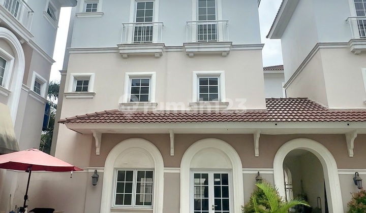 Hot Sale Exclusive Residence Vanya Park BSD Super Comfortable