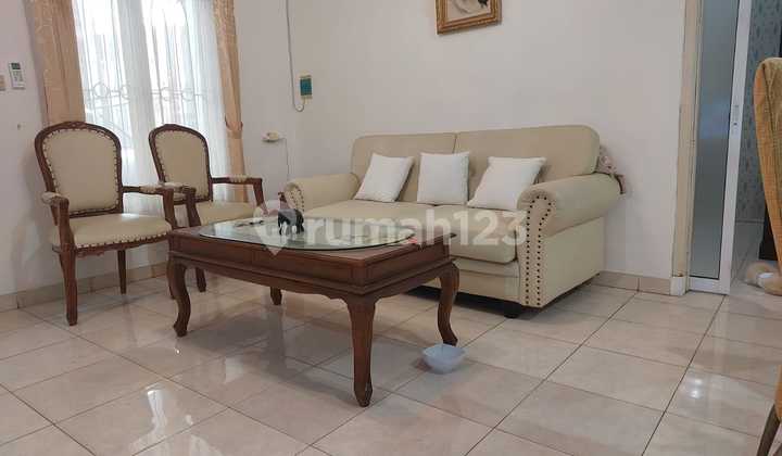 Rumah Cantik di Poris Indah, SHM, Hadap Timur 2