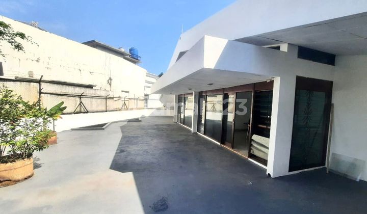 For Quick Sale! Spacious House in a Strategic Location in Pondok Indah