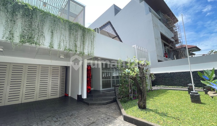 For Rent: Minimalist House Ready to Occupy on Jalan Sekolah Duta Pondok Indah