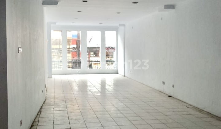 For Rent! Ruko Strategis untuk Bisnis di Rs Fatmawati