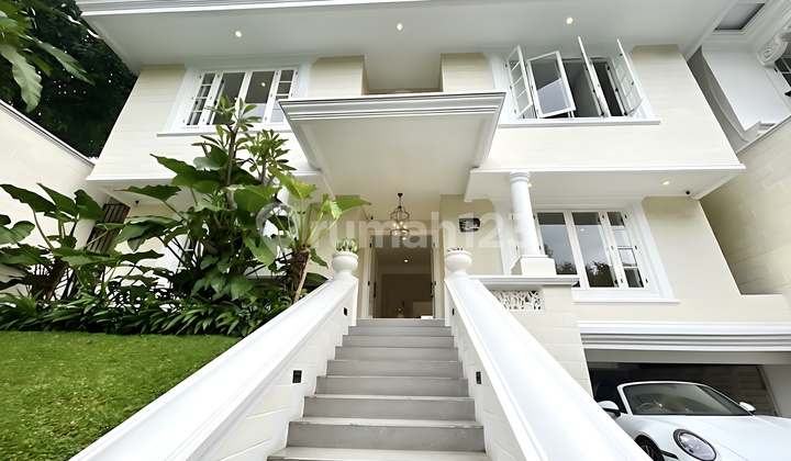 For Rent! Ready-To-Move-In Luxury Home In Pondok Indah