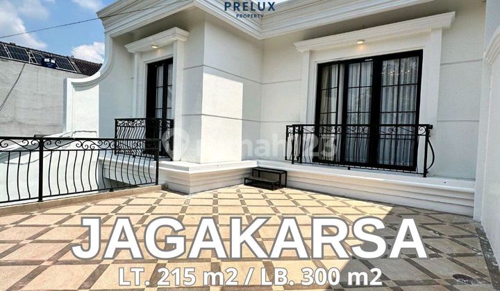 Nice House Cheap Price in Jagakarsa