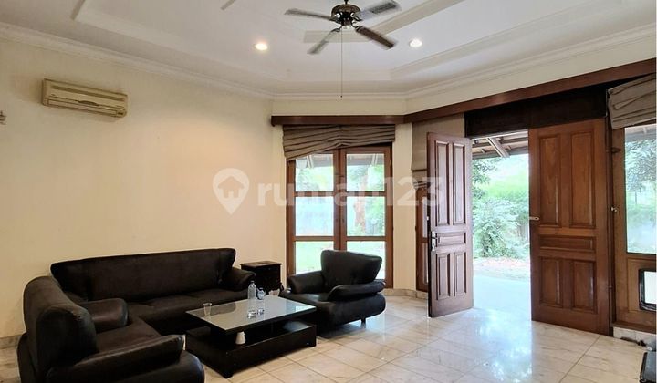 Well-Maintained Old Sturdy House in Kemang, South Jakarta 2