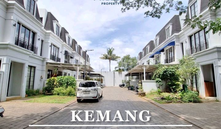 Luxury House in a Cluster in Kemang Near Ampera, South Jakarta
