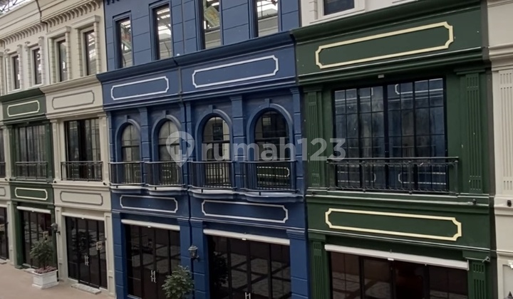 Euro Asia Brand New Type Paris Ready-to-Use Shop House