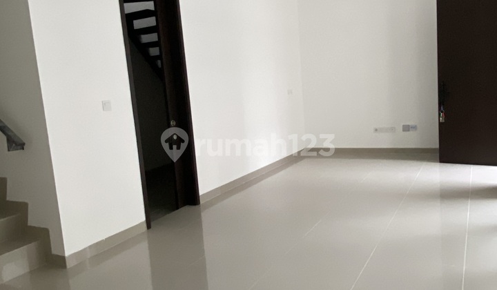 Dijual / Disewa Rumah 6X10 Osaka Residence Brand New 3 Lantai 2