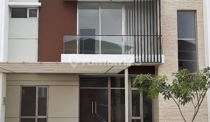 Disewa Rumah 10x15 Bagus 4+1 Kamar Tidur Di Pik 2@