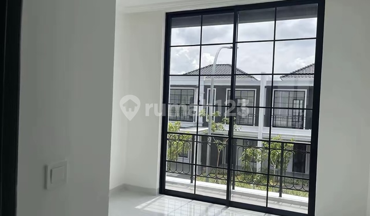 Available Unit Sewa Rumah American Classic 10X15 Pasir Putih Pik 2