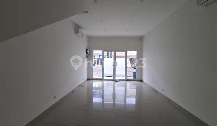 For Rent: Pisa Grande Gading Serpong 2-Story Shop House, Cheap, Tidy & Busy 2