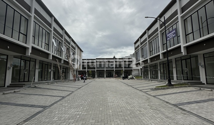 For Rent New Sorento Gading Serpong 2-Story Shop House Cheap Empty 2